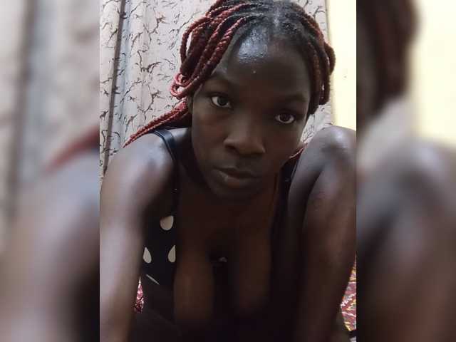 Vixendoll live cam on BongaCams