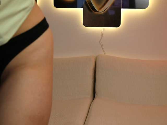 nissanyxy live cam on BongaCams