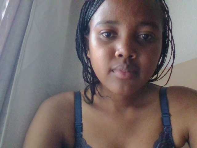FAYENCE03 webcam bongacams model stream image