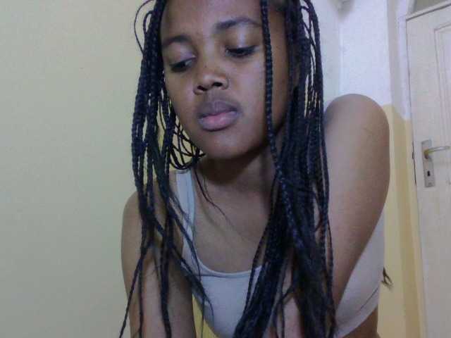 FAYENCE03 live cam on BongaCams
