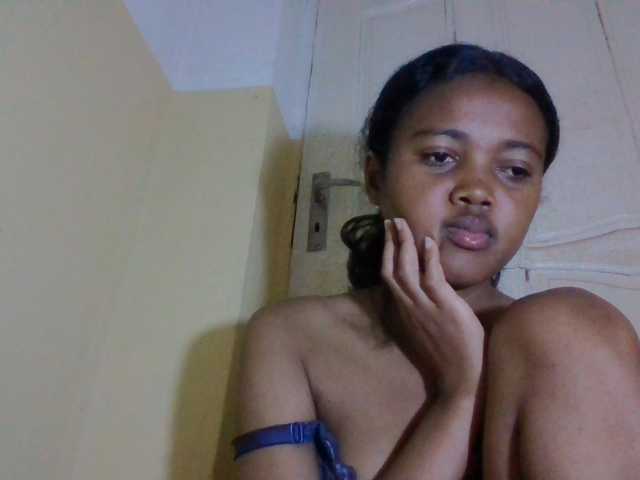FAYENCE03 live cam on BongaCams