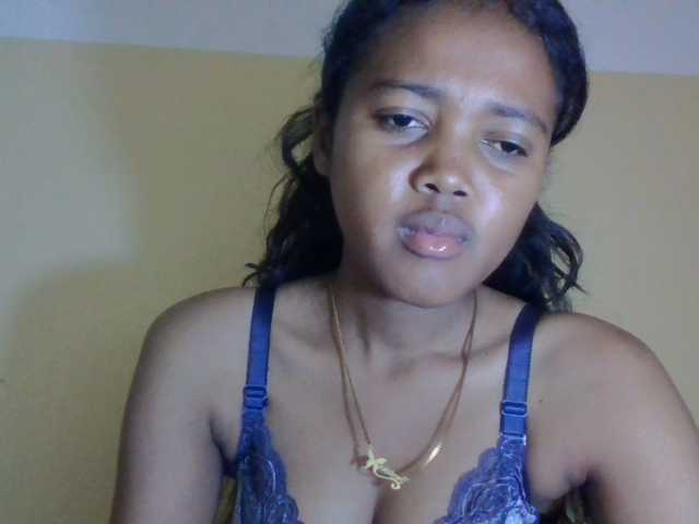 FAYENCE03 live cam on BongaCams