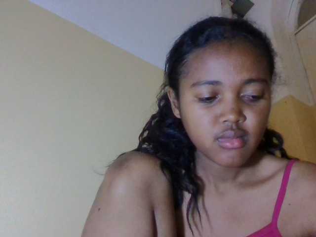 FAYENCE03 live cam on BongaCams