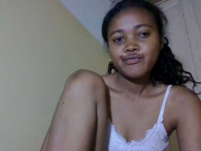 FAYENCE03 live cam on BongaCams