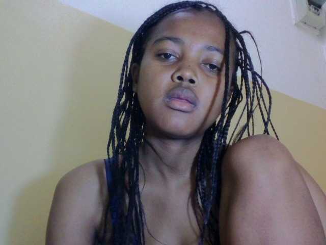 FAYENCE03 live cam on BongaCams