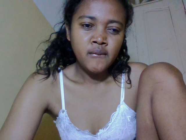 FAYENCE03 live cam on BongaCams