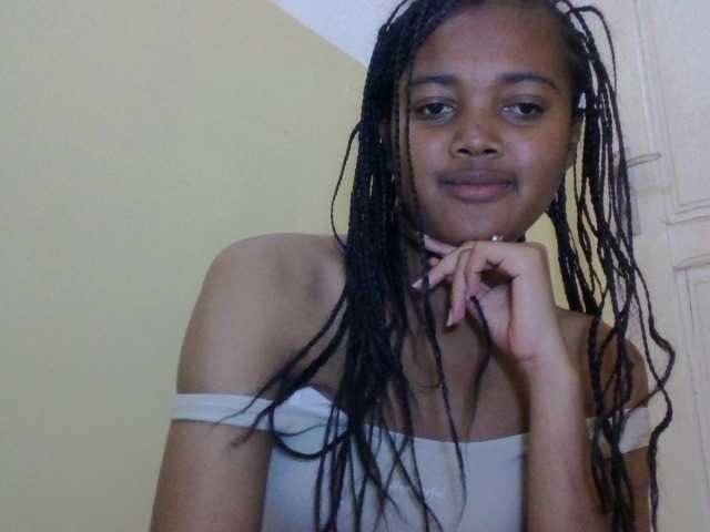 FAYENCE03 live cam on BongaCams