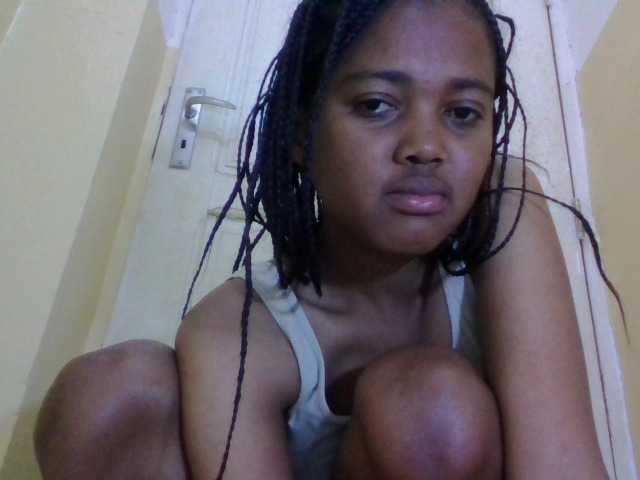 FAYENCE03 live cam on BongaCams