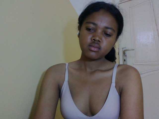 FAYENCE03 live cam on BongaCams