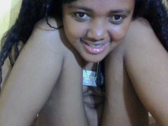 FAYENCE03 live cam on BongaCams