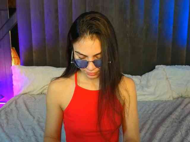 Model: BelllaMiller