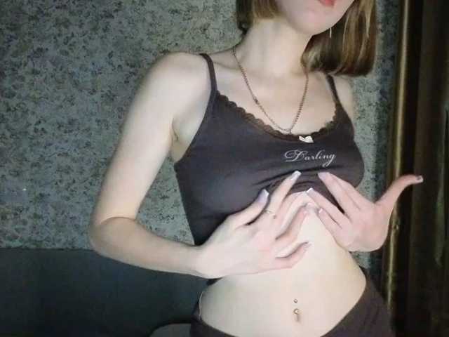 MySweetgirl, en directo ahora en BongaCams