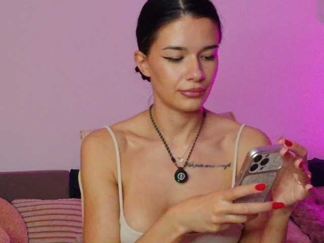 EvaMillar live cam on BongaCams
