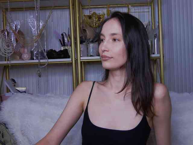 Model: Hanomi