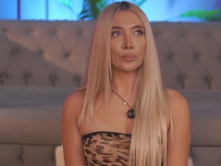 HottieJessyeX Porn Show