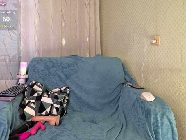Doris-Monster live cam on BongaCams