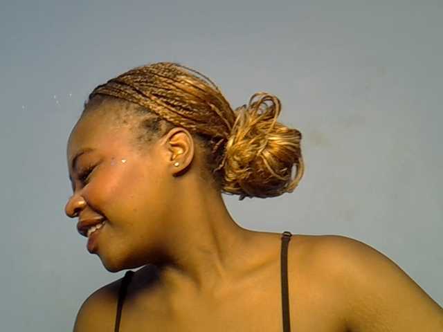 DaisyafterDarke live cam on BongaCams