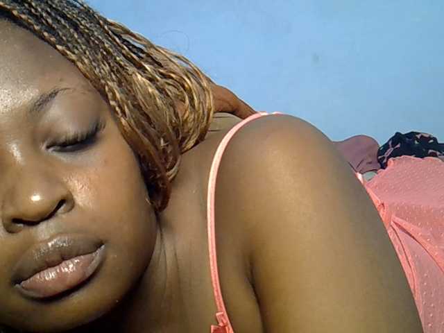 DaisyafterDarke live cam on BongaCams