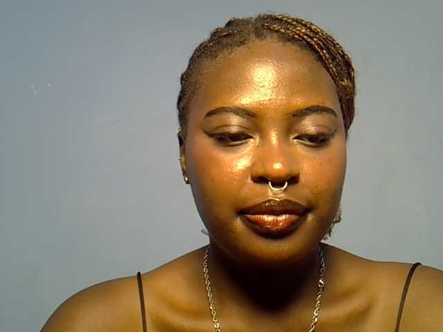 DaisyafterDarke live cam on BongaCams