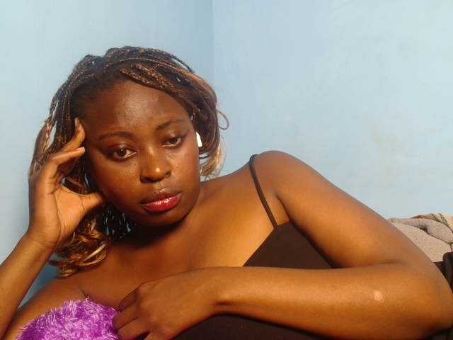 DaisyafterDarke live cam on BongaCams