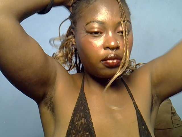 DaisyafterDarke live cam on BongaCams