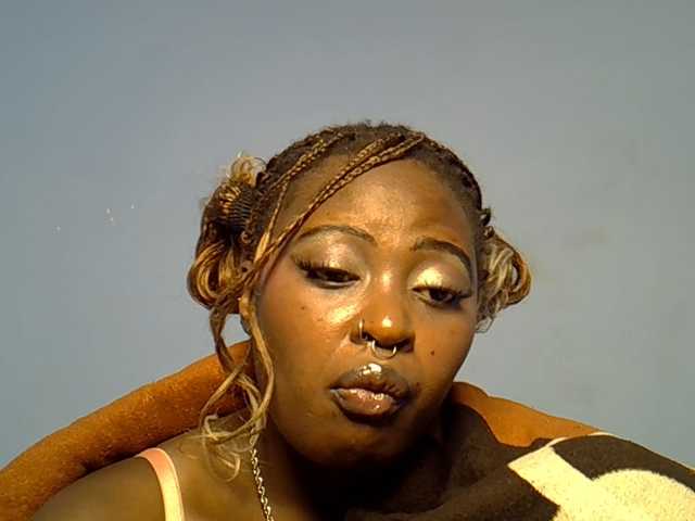 DaisyafterDarke live cam on BongaCams
