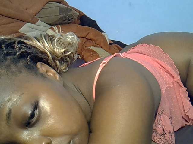 DaisyafterDarke live cam on BongaCams