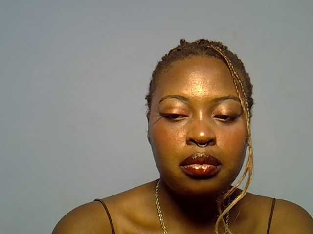 DaisyafterDarke live cam on BongaCams
