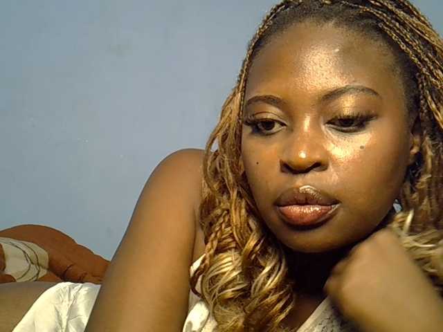 DaisyafterDarke live cam on BongaCams
