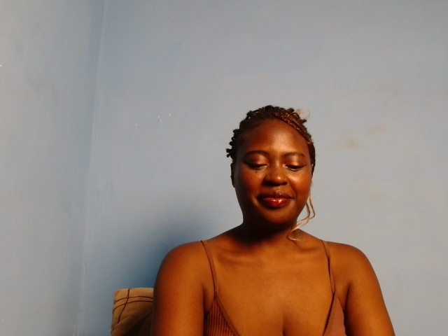 DaisyafterDarke live cam on BongaCams