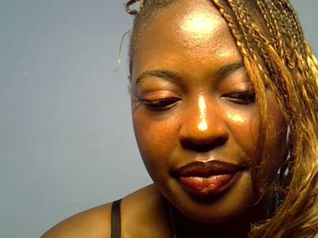 DaisyafterDarke live cam on BongaCams