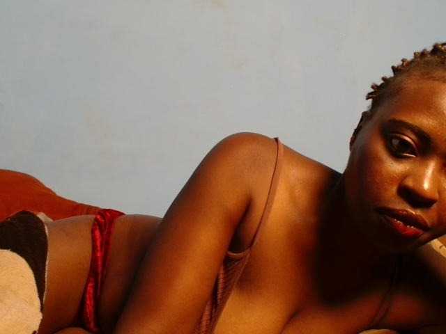 DaisyafterDarke, live now on BongaCams