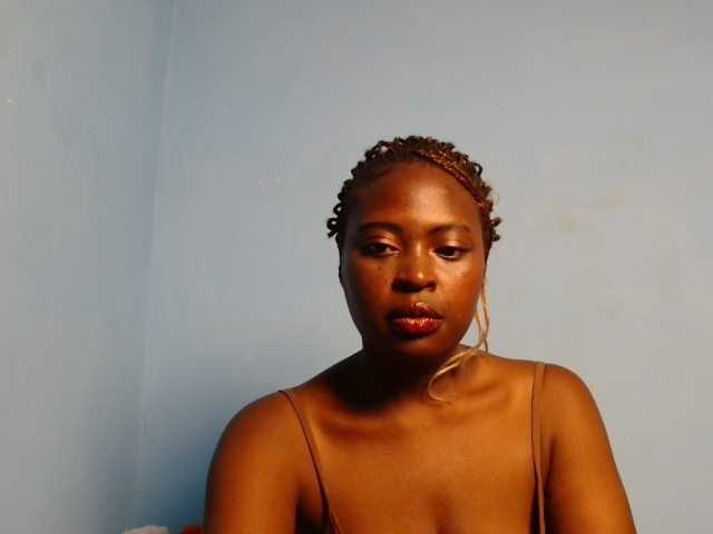DaisyafterDarke live cam on BongaCams