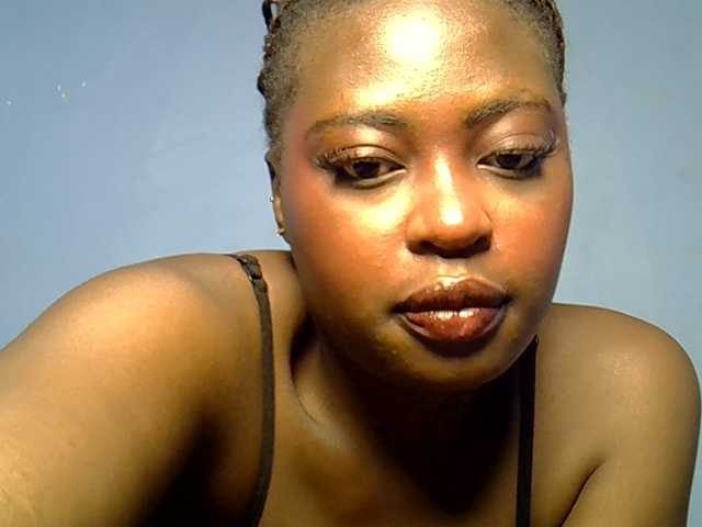 DaisyafterDarke live cam on BongaCams