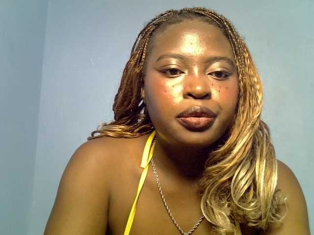 DaisyafterDarke live cam on BongaCams