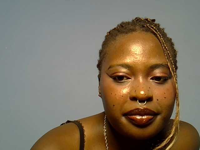 DaisyafterDarke live cam on BongaCams