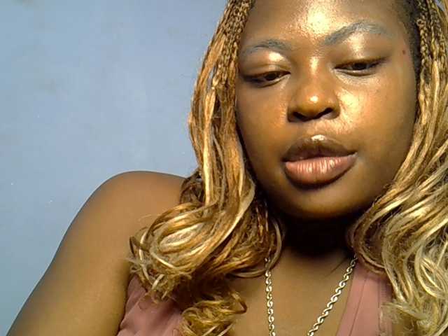 DaisyafterDarke live cam on BongaCams