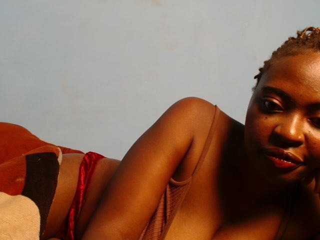 DaisyafterDarke, live now on BongaCams