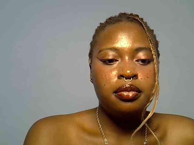DaisyafterDarke webcam