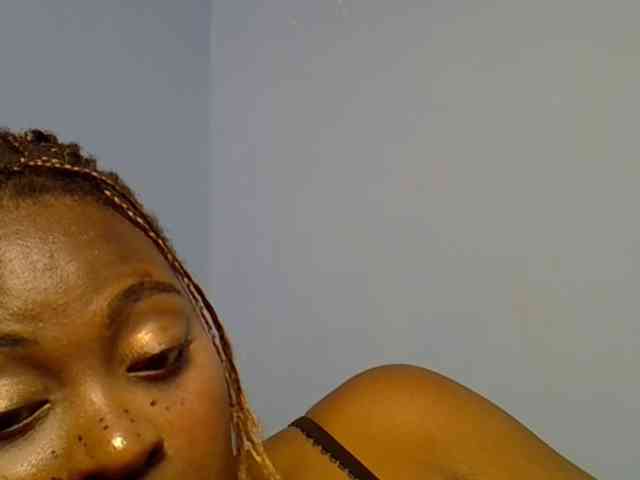 DaisyafterDarke webcam