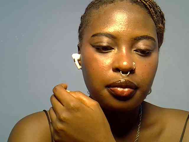 DaisyafterDarke webcam