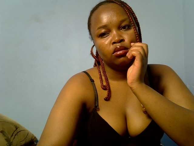 Missbehaved1, live now on BongaCams