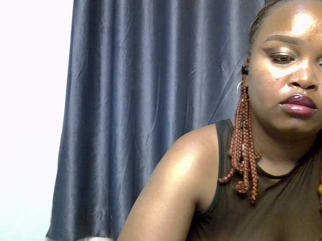 Missbehaved1 live cam on BongaCams