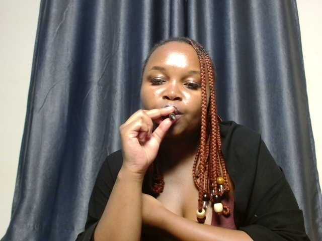 Missbehaved1 live cam on BongaCams