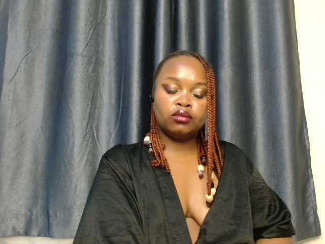 Missbehaved1 live cam on BongaCams