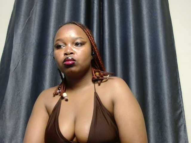 Missbehaved1 live cam on BongaCams