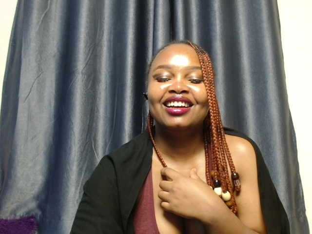 Missbehaved1 live cam on BongaCams