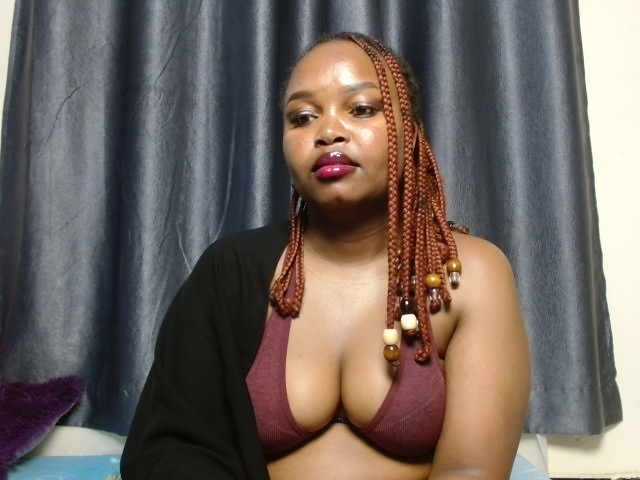 Missbehaved1 live cam on BongaCams