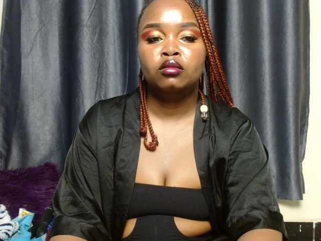 Missbehaved1 live cam on BongaCams