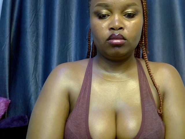 Missbehaved1 live cam on BongaCams